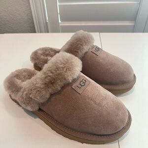 UGG Genuine Shearling Slippers Size 8